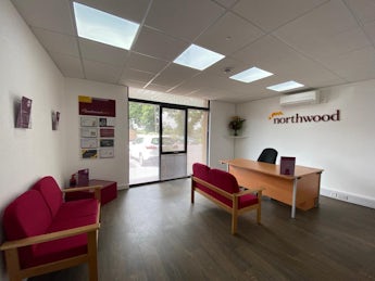 Colshester Office Int (002)